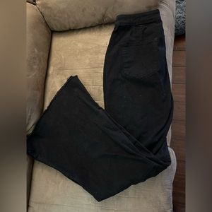 Forever 21 stretch black flare size 14 very soft